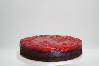 Tarte au Chocolat mit frischen Himbeeren 