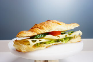 Belegtes Mini Croissant - Emmentaler