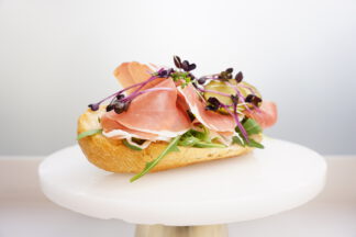 Halbes belegtes Brötchen - Parmaschinken