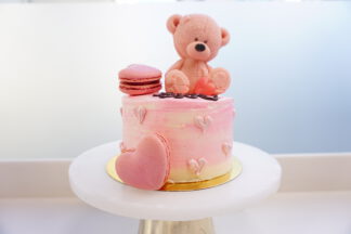 Teddy Bear Love Cake